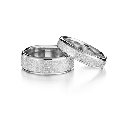 Huurre viisteillä kihla valkokulta/platina