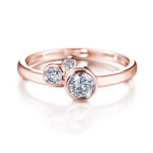 Kolmekivinen Nuppu-sormus ruusukulta