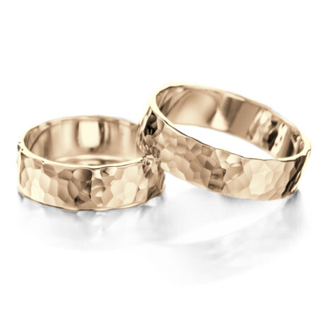 Pallotaottu kihla keltakulta