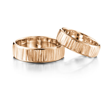 Poikkitaottu matta viisteillä kihla keltakulta