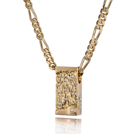 Uniikki riipus miehelle