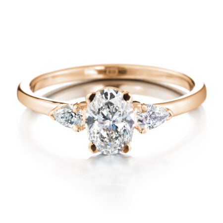 Idea pisarat ja ovaali vihkisormus keltakulta