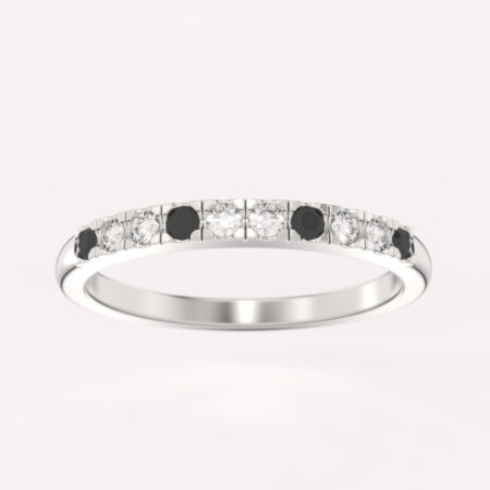 Rivisormus mustilla ja kirkkailla timanteilla