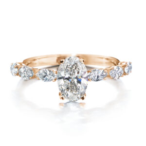 Klassisen kaunis Adalmiina